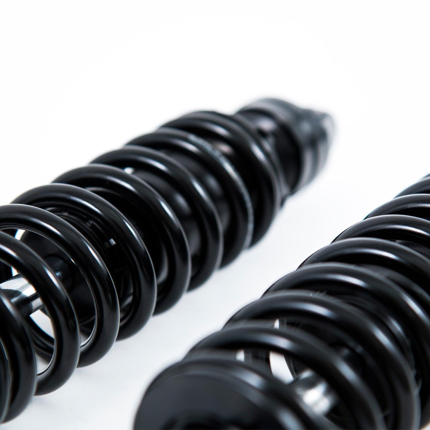 Ohlins Blackline Shocks for Triumph Speed Twin 1200 / Thruxton 1200 / R / RS