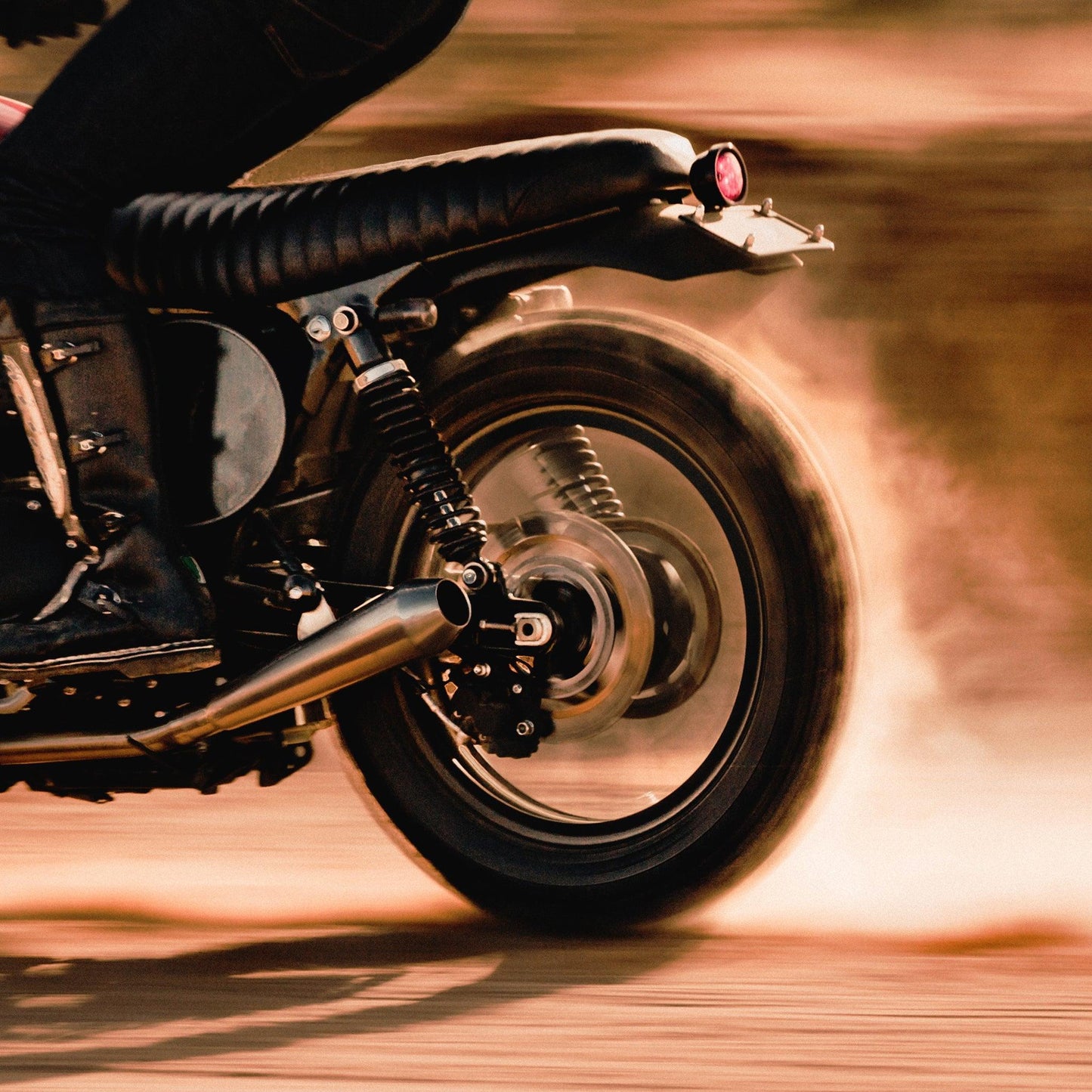 Plug & Play Pan Tail Light for Triumph Street Cup / Street Twin / Street Scrambler