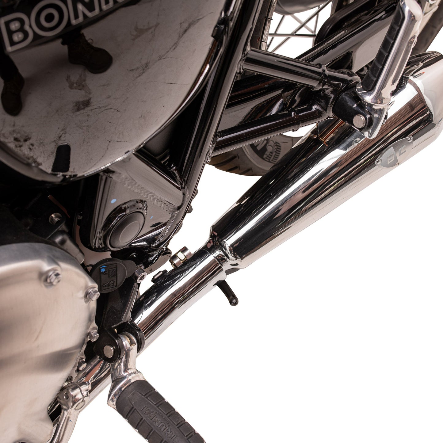 Shorty Predator Pro 2.0 for Triumph Bonneville T100 & T120