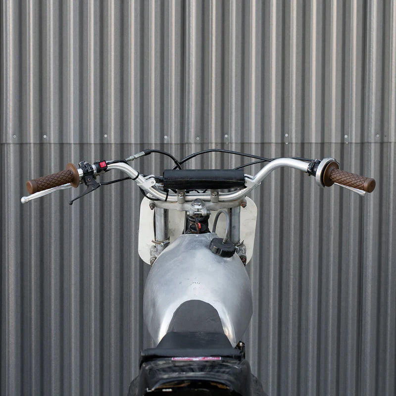 1’’ Biltwell Grip | Thruster | Black, Brown, Grey, Red, or White