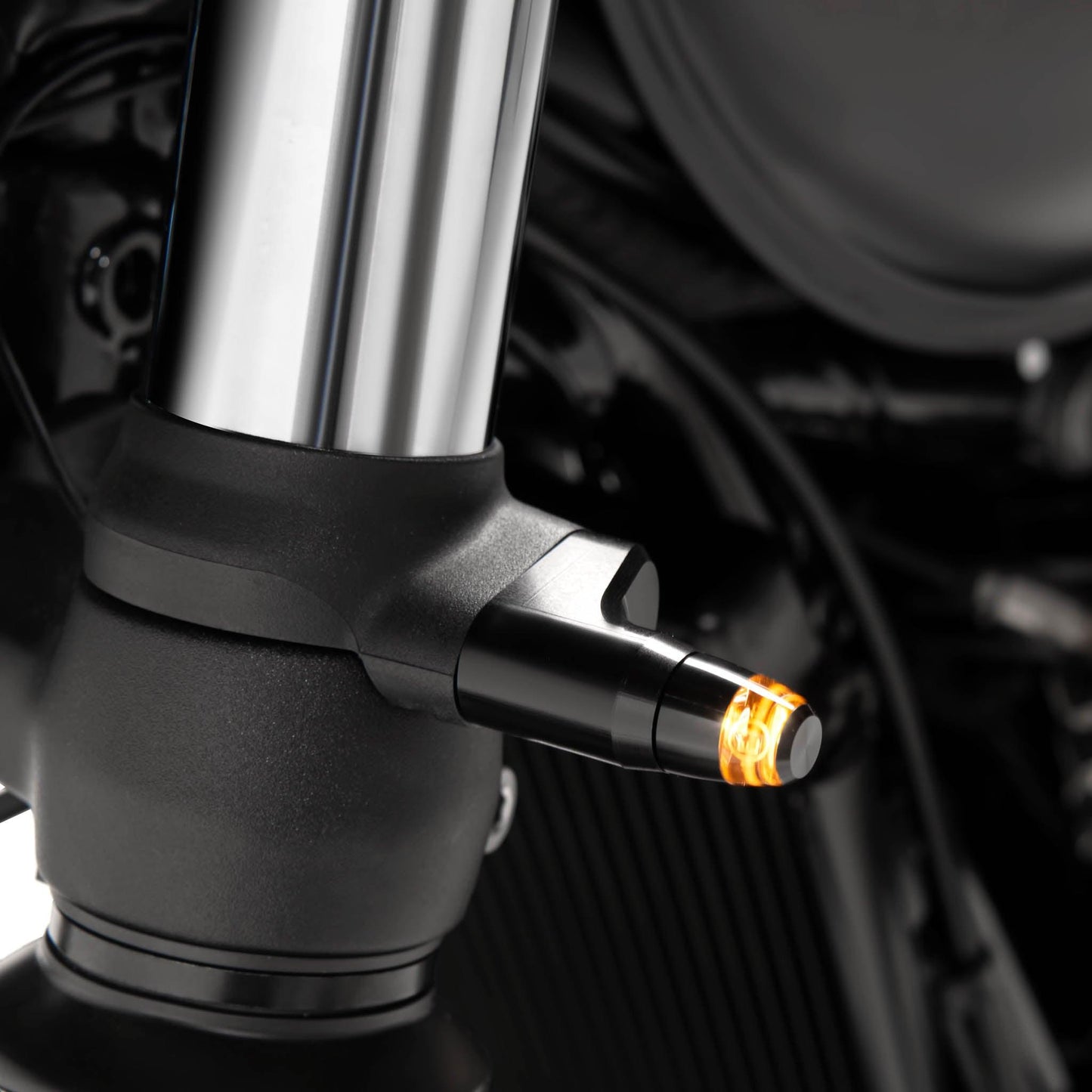 Mo.Blaze Pin + Pan Tail Light Lighting Package for Triumph Bobber & Bobber Black
