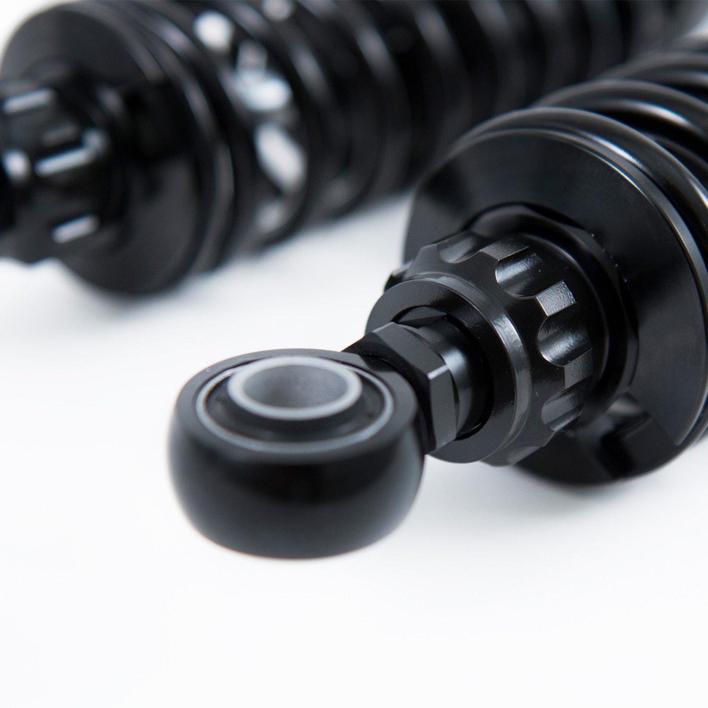 Ohlins Blackline Shocks for Triumph Speed Twin 1200 / Thruxton 1200 / R / RS