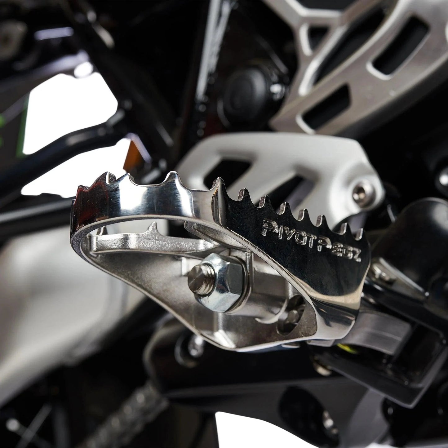 Pivot Pegz Foot Pegs for Triumph Scramblers