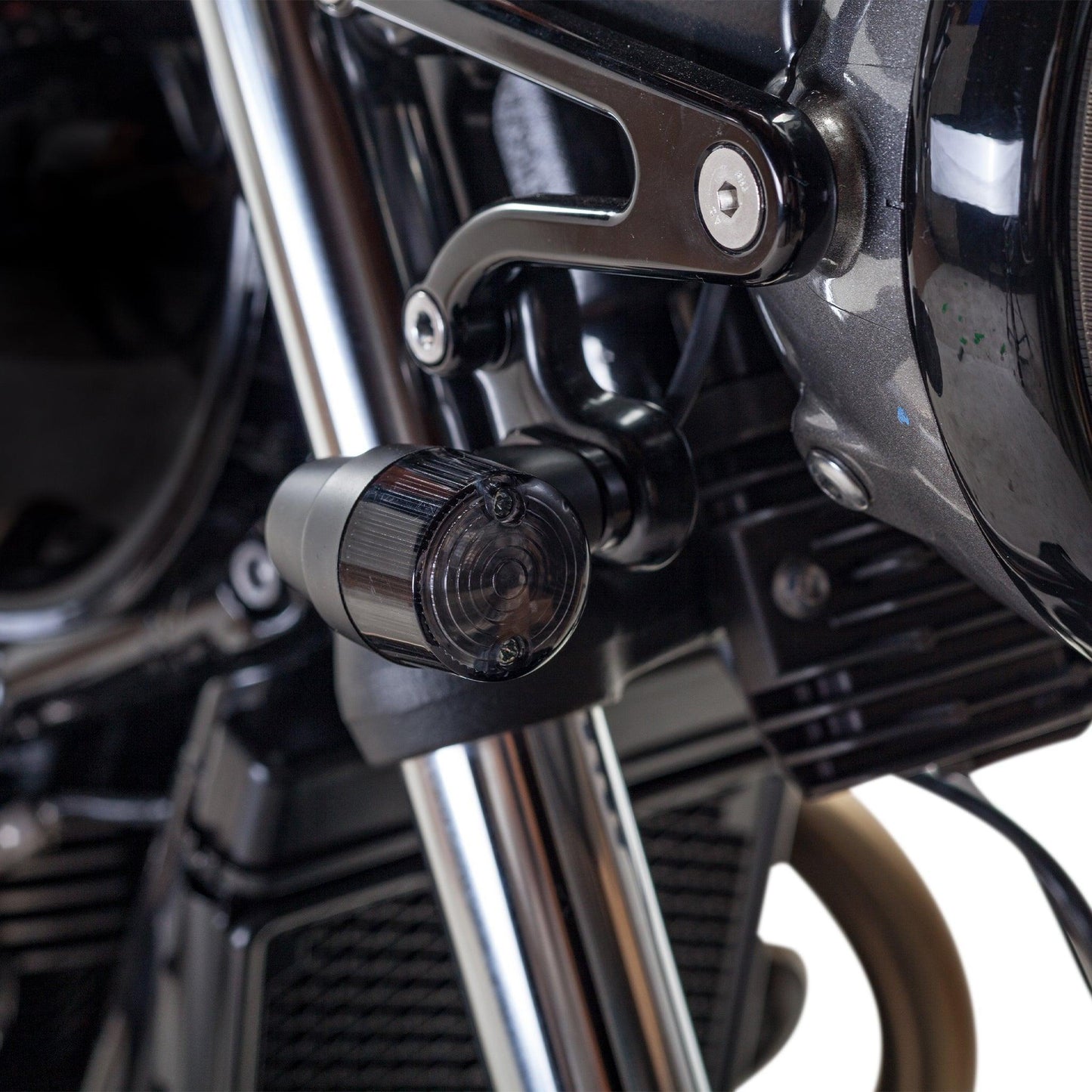 Plug & Play Retro Turn Signals for Triumph Motorcycles (2016+) | Front Stock Location