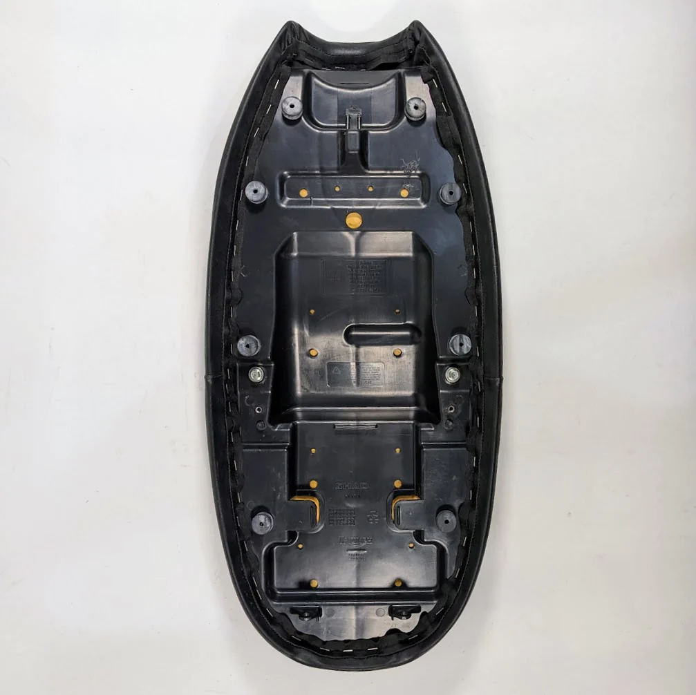 Triumph Bonneville OEM Seat T2301932|T2301935