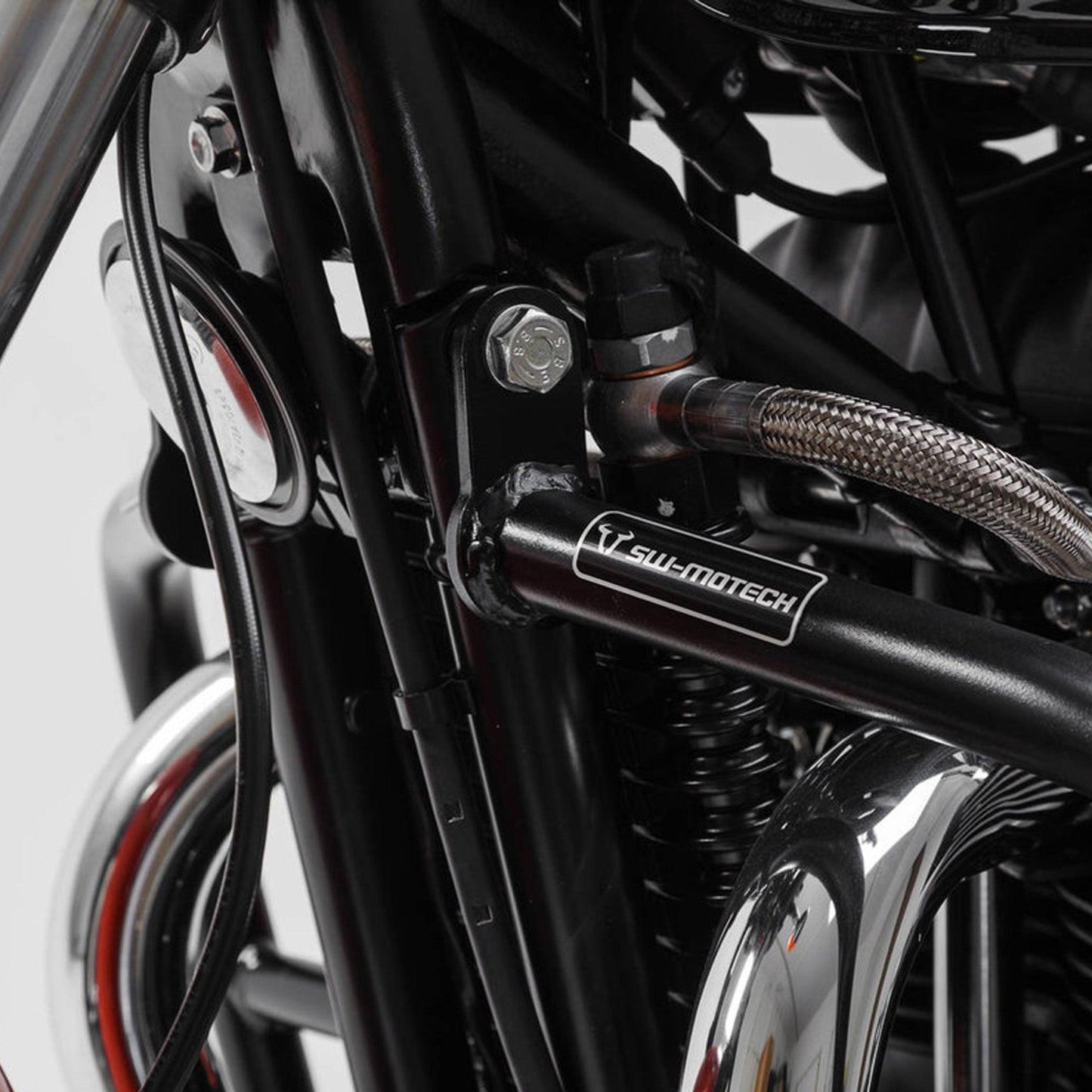 SW Motech Engine Guards For Triumph Bobber / Bobber Black / Street Scrambler