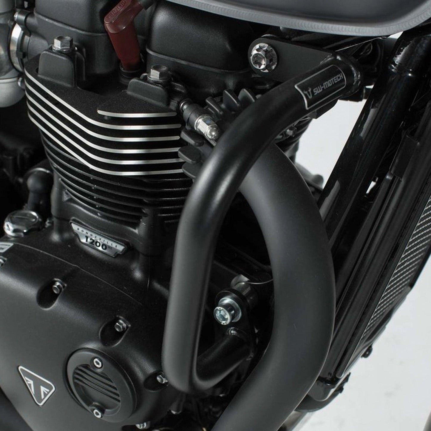 SW Motech Engine Guards For Triumph Bobber / Bobber Black / Street Scrambler