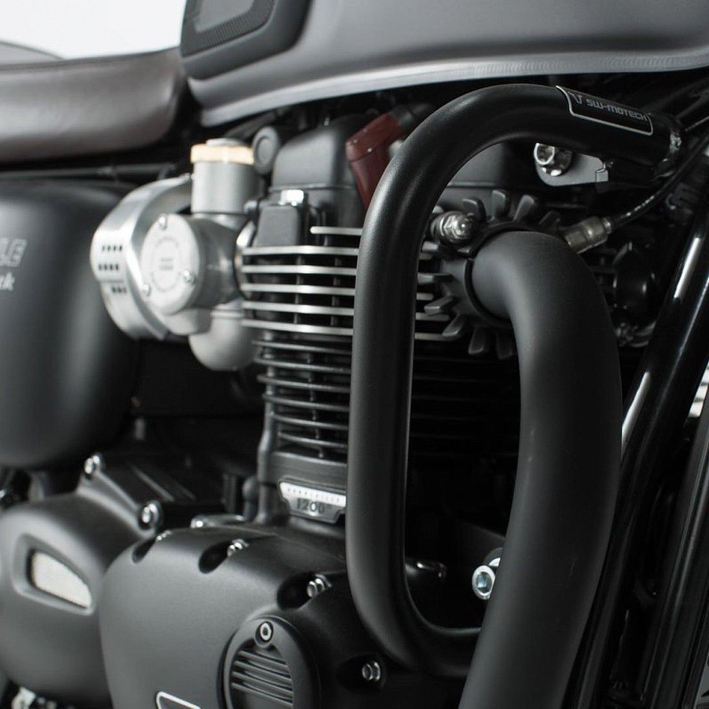 SW Motech Engine Guards For Triumph Bobber / Bobber Black / Street Scrambler