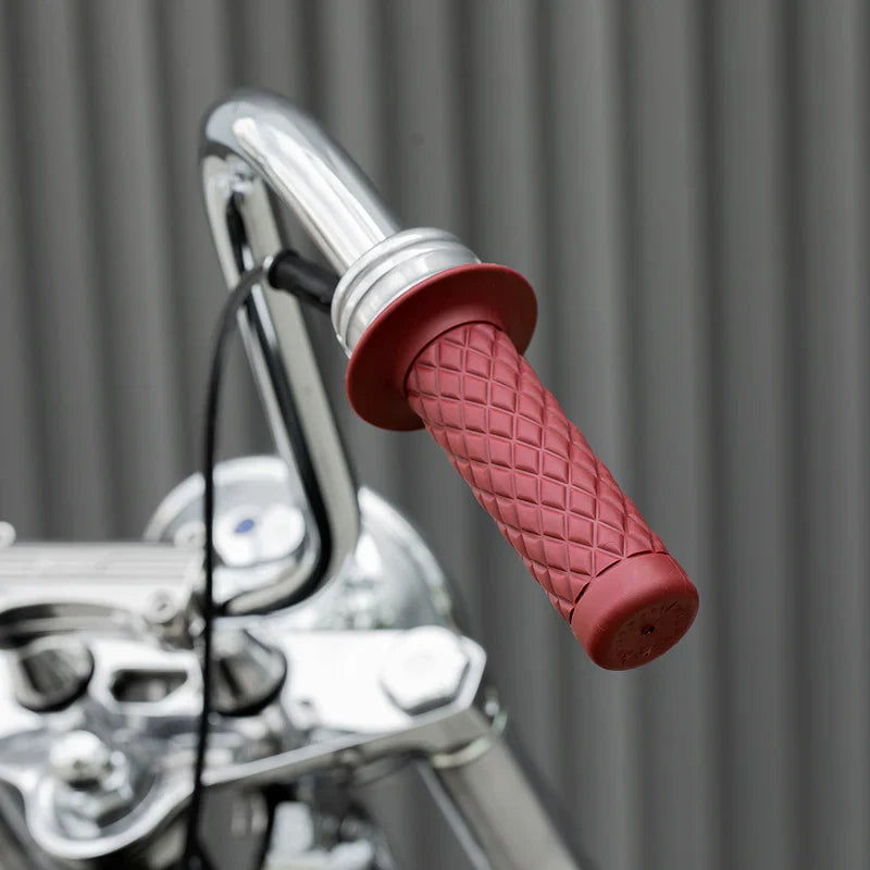 1’’ Biltwell Grip | Thruster | Black, Brown, Grey, Red, or White