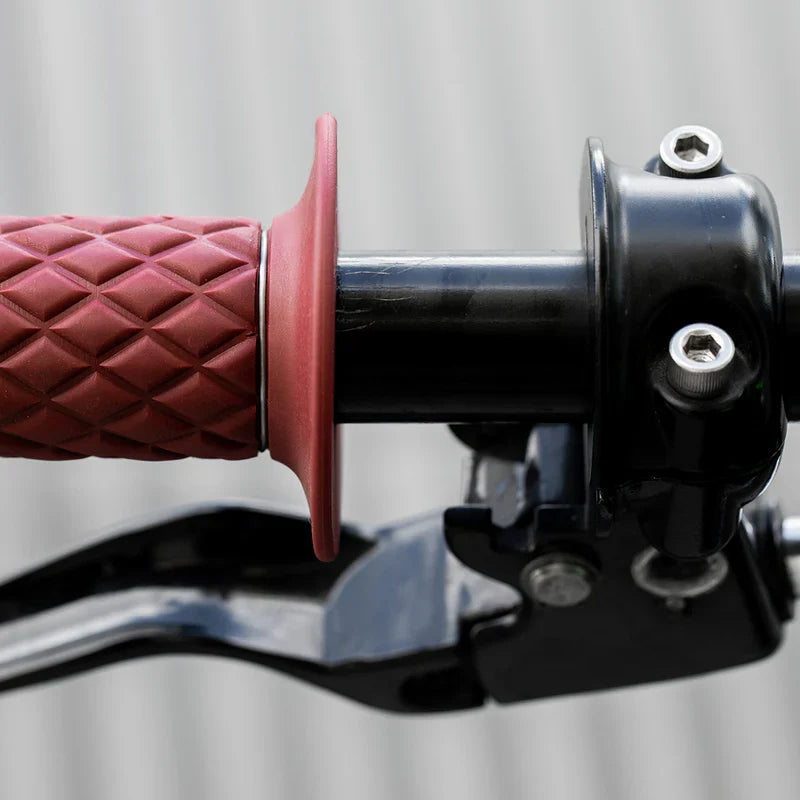 1’’ Biltwell Grip | Thruster | Black, Brown, Grey, Red, or White